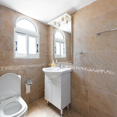 Casa Bella By Ezoria 빌라 코럴베이