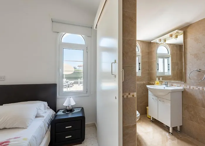 Casa Bella By Ezoria * קורל ביי