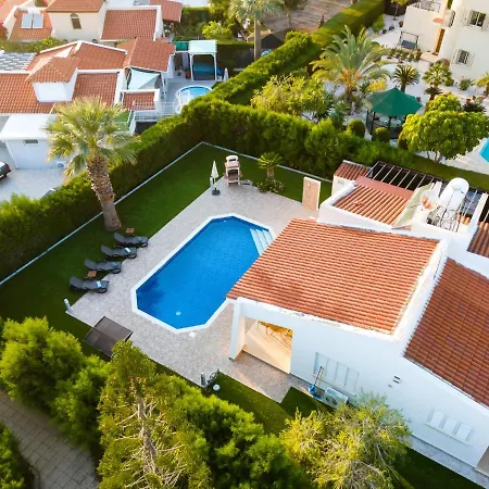 Villa Casa Bella By Ezoria