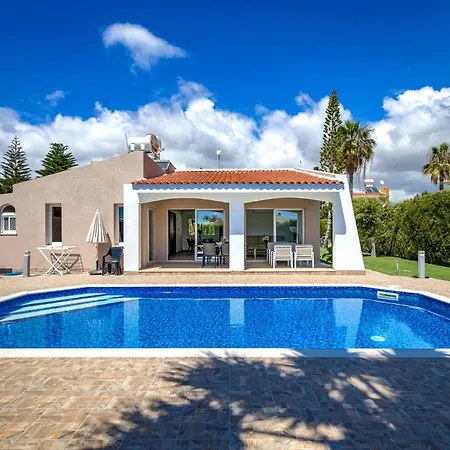 Casa Bella By Ezoria 别墅